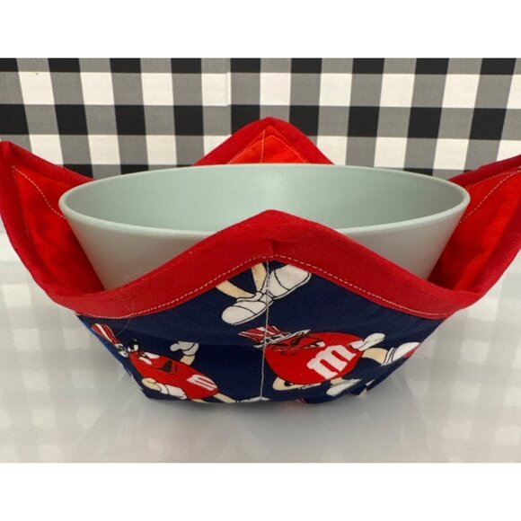 Handmade M&M MASCOTS Microwave Safe Bowl Cozy Reversible Quilted Cozie Medium - Picture 3 of 6